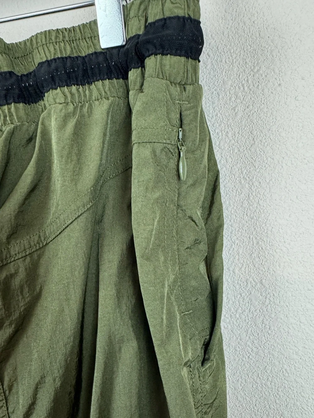 NWT Zella olive green windbreaker jogger pants sz 1X